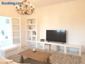 Artemis Sunny Villa - Image 3
