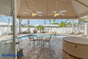 Chic Fort Lauderdale House with Private Pool - Image 4