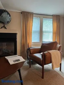 Hideaway Inn Maine - Image 4