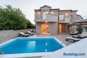 Villa ML - Image 2