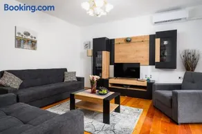Aparment Paradiz 2190 - Image 2