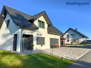 Szumny Apartment 13a - Image 1
