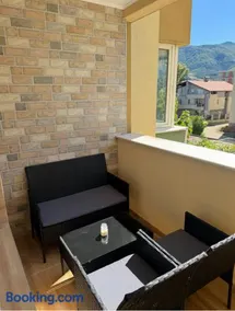 2 Bedroom apartment - Image 2