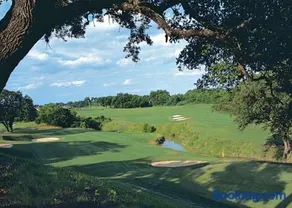 Golf-course getaway with fairway views, pool, WiFi, & central AC - Image 1