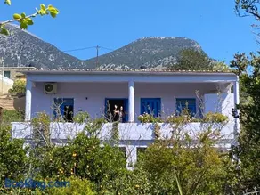 La Maison Bleue - Image 2