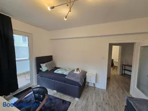 Apartment in Krefeld City with Balcony - Image 5