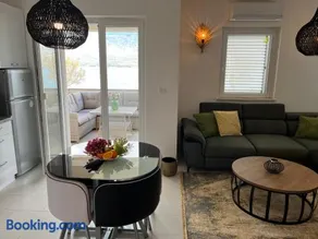 Luxury Apartment Julie - Image 2