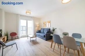 Urban Escape in Central Malaga by Stay Homy - Image 1