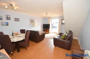 Bluebell Lodge - Image 4