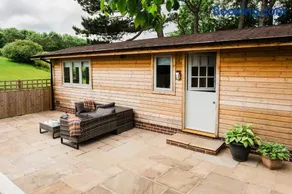 Low Moor Lodge - Image 3