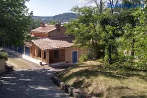 Bienvenue à la Source dans une Maison de Charme - Image 1