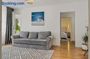 Apartament de lux Moghioros Park - Image 1