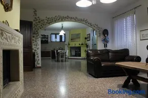 Appartamento con terrazza, barbecue e giardino | Vista sul giardino - Image 3