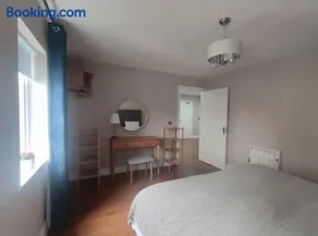 Blacklion prime location apartment - Image 5