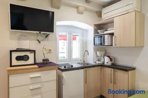 Central Old Town Apartments - Image 2