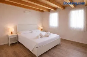 Villa Alberti - Elegant, Spacious & Bright Villa - Image 4
