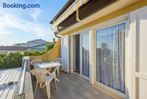 Apartments by the beach MANFROI - Image 5