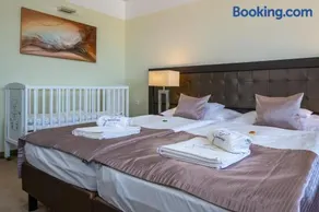 Gunaras Resort Spa Hotel - Image 3