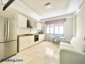 Regina Elena Apartments - Image 2