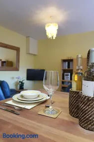 Bourne House, private modern apartment near Rugby & Lutterworth - Image 2