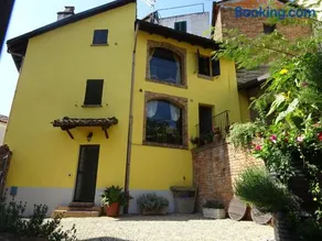 Altes Backhaus in Maranzana - Image 1