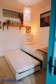 Um Lugar ao Sol Beach House Azenhas do Mar - Image 5