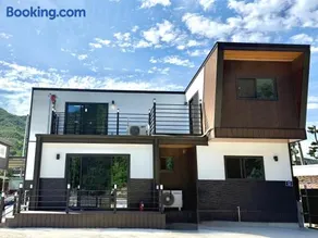 Twin Stay1 - Image 1