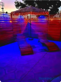 Pool Hot Tub Luxury 3 Beds 15 Min Beach DT Zoo Sesame Place Airport - Image 3