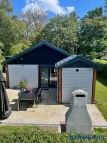 Oosterschelde Lodge met veel privacy en dicht bij het water - Image 3
