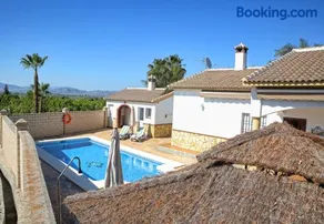 Casa Rural Típica Andaluza, WiFi,Piscina, Barbacoa, Aire Acondicionado, 5min Centros - Image 4