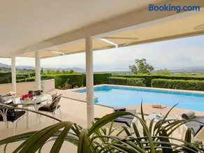 Villa de lujo con piscina privada en Costa Brava - ES-366-9 - Image 1