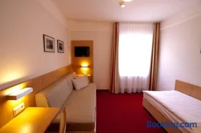 Hotel Jacobsberg - Image 2