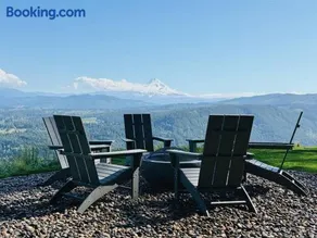 Jaw Drop View! Mt Hood! Fire Pit, Family Friendly - Image 1