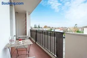 Spacieux T3 avec 2 parkings gratuits et 2 balcons - Image 2