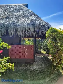 HUAHINE - Bungalow Tiare - Image 1
