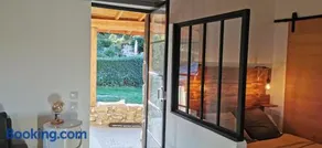 Le Pamaro - Image 1