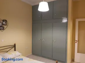 Apartment Getaway in Sparti - Image 4