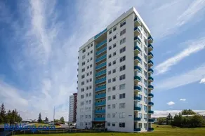 Panoramic Studio Apartment with stunning view - Free Parking - Image 2