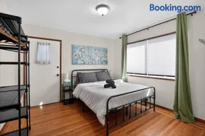 Relaxing 4 bedroom - Full Kitchen & Dining - BART - Image 5