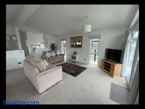 Tuscany Lodge - Image 5
