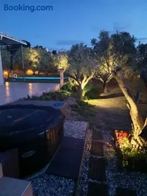 Villa Lagonisi - Image 2