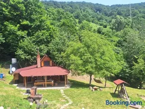 Cabana Din Deal lacul Izvorul Muntelui Bicaz - Image 5