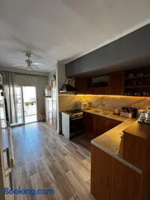 Artemis Palace - Image 1