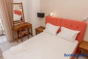Nikos Rooms - Image 3