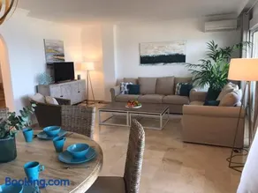 Beachfront PENTHOUSE - El MIRADOR DE BERMUDA BEACH - Image 4