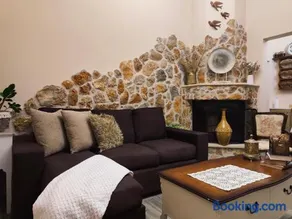 Vicky's House - Image 1