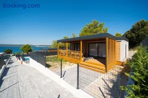 Camping Nevia - Mobile Home with Sea View & Shared Swimming Pool - Image 2