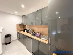 Appartement avec balcon à Freneuse - 54 m² - Image 2