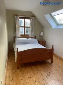 Letterfrack Farm Cottage in village on a farm beside Connemara National Park - Image 3