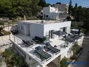 Hvar Dream View Penthouse with Hot Tub - Image 4